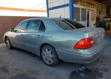 2001 Lexus Ls 430 Base z USA, uszkodzony, nr VIN JTHBN30F310007427